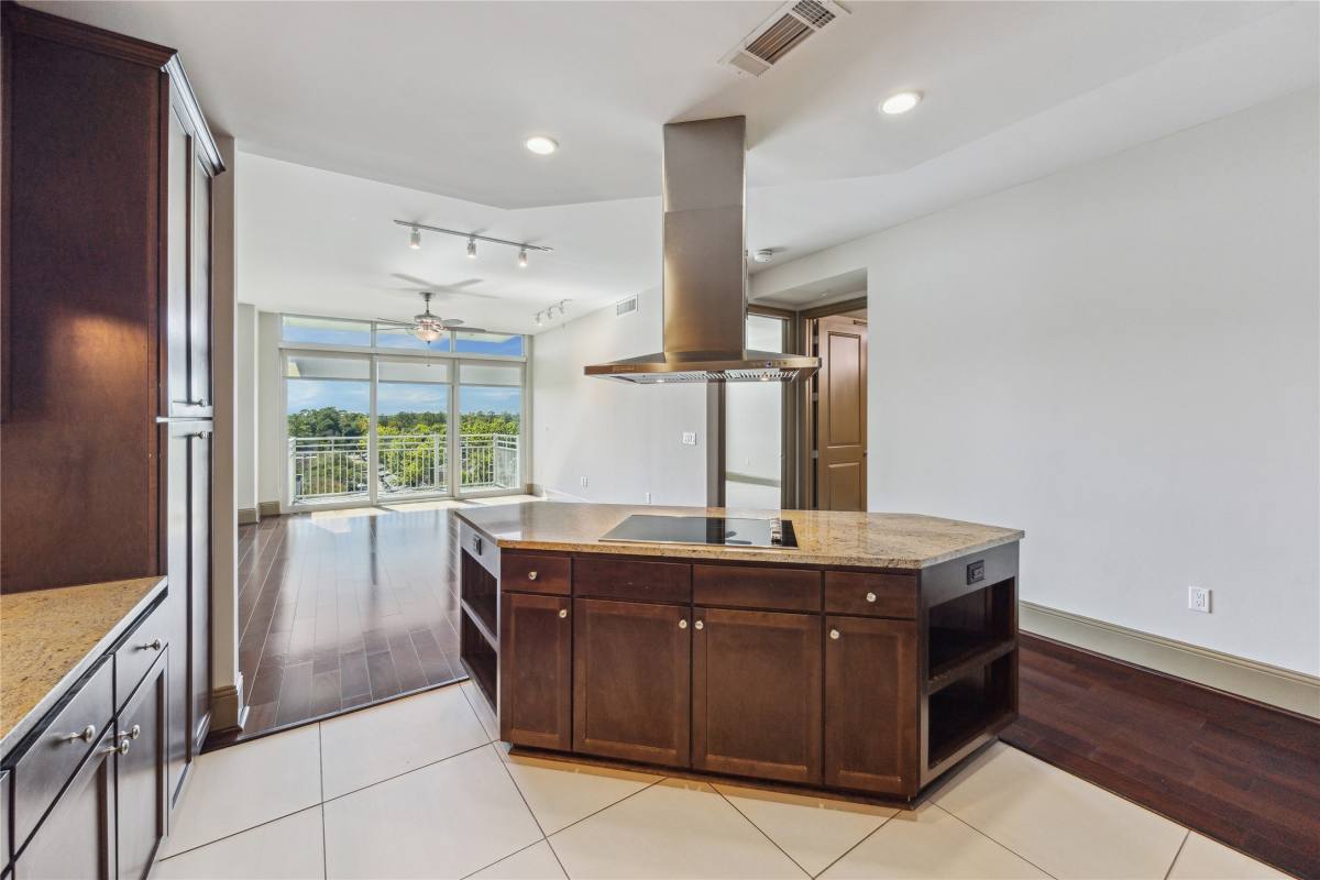 Apartment for rent at 9870 Gaylord Dr, Houston, TX 77024