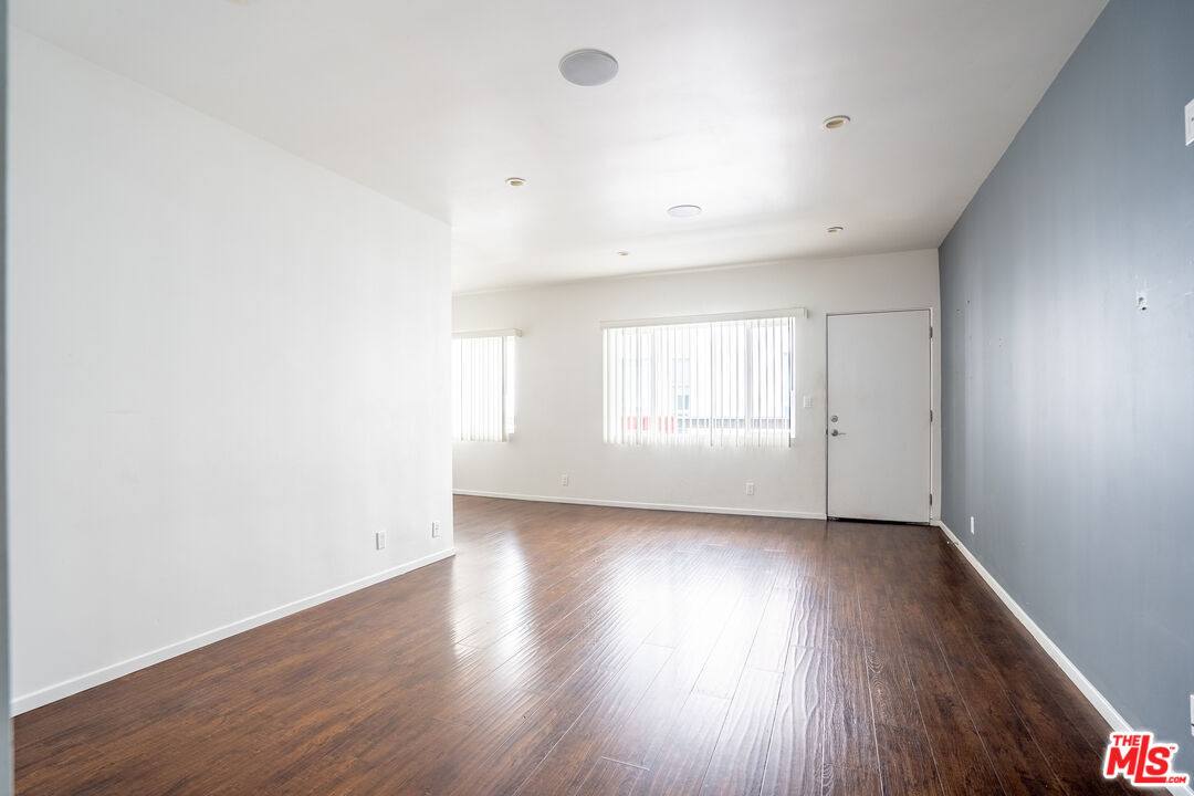 Apartment for rent at 5831 Carlton Way, Los Angeles, CA 90028