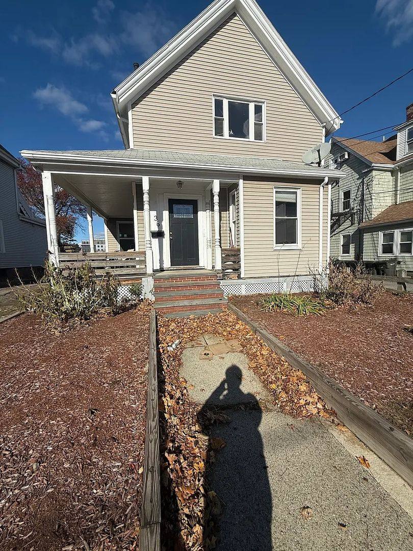 House for rent at 44 Pratt St #3, Allston, MA 02134