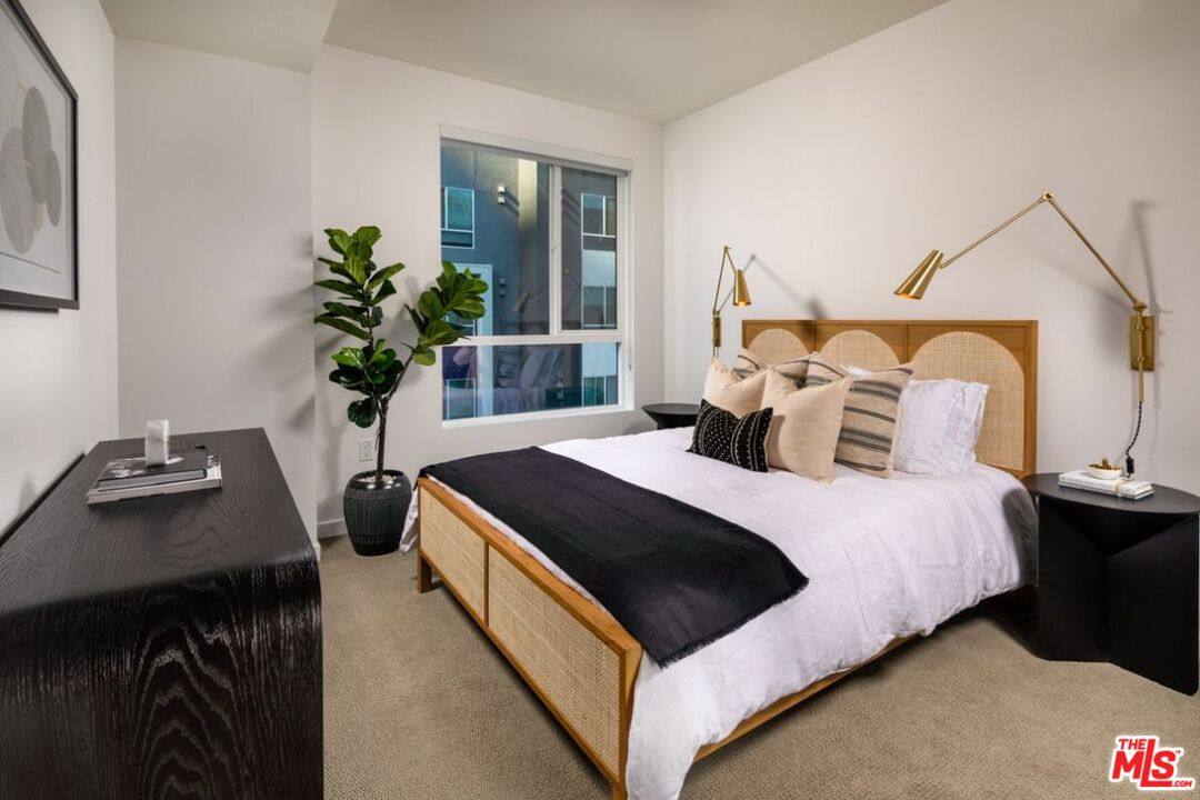 Apartment for rent at 1120 W 6th St, Los Angeles, CA 90017
