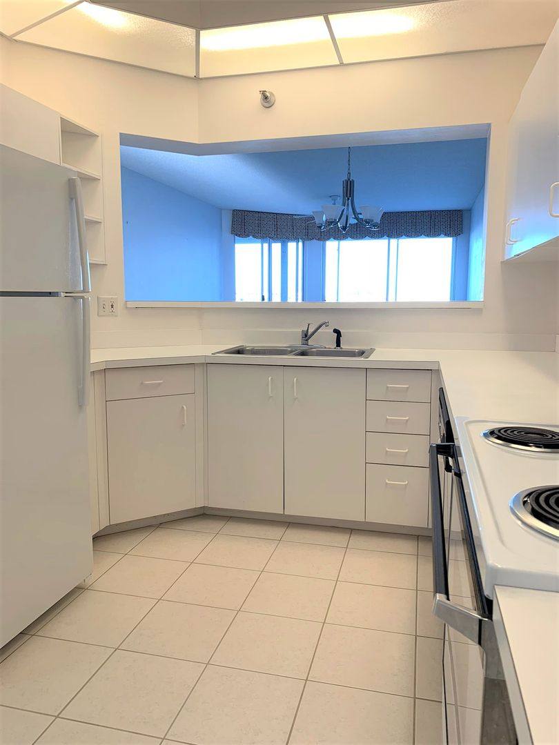 Condo for rent at 8040 Sailboat Key Blvd S #203, Saint Petersburg, FL 33707