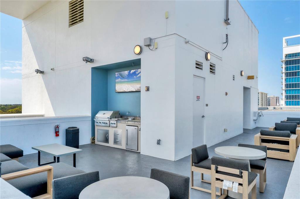 Apartment for rent at 525 E Jackson St, Orlando, FL 32801