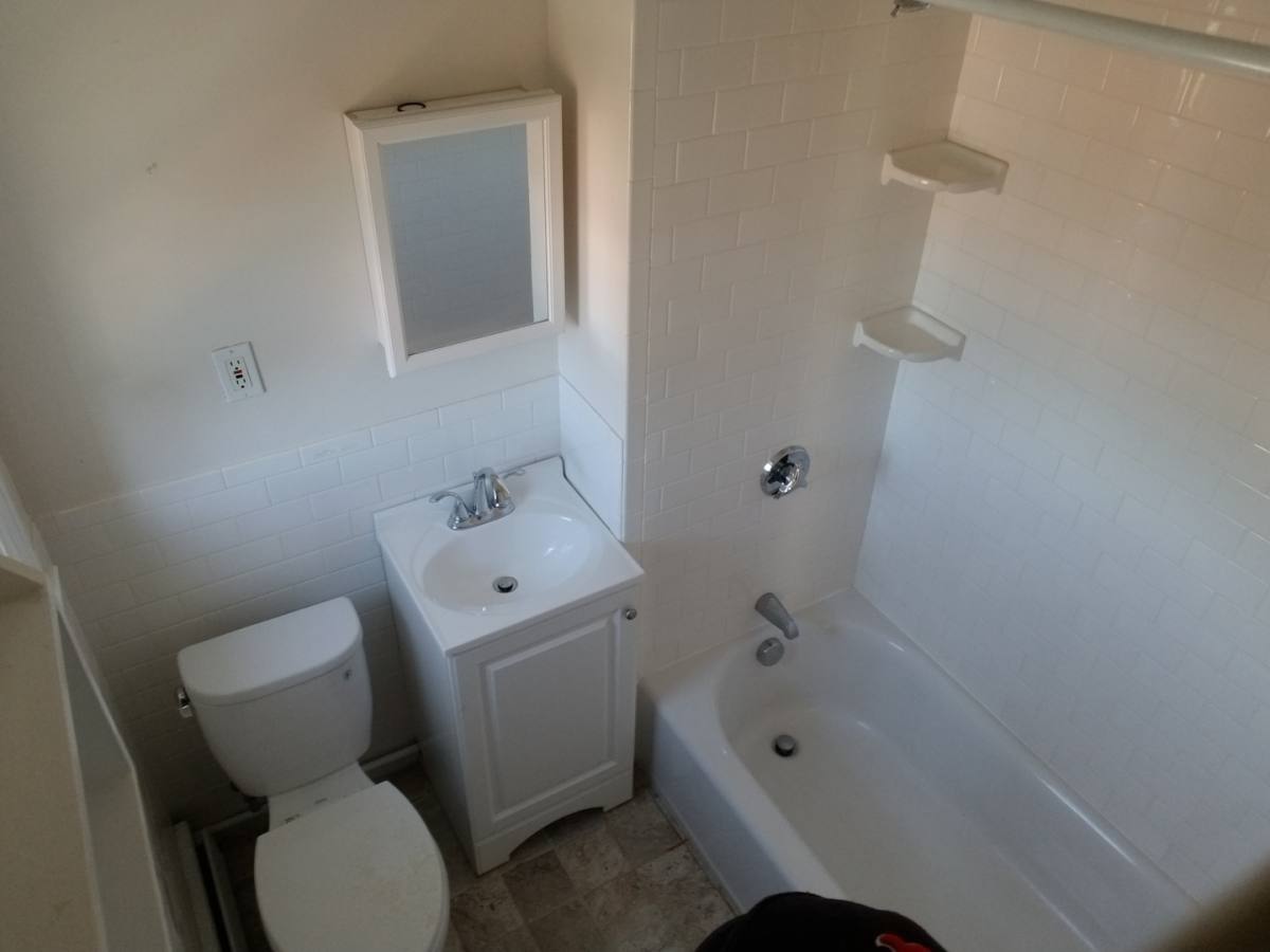 Apartment for rent at 32 Railroad, Beverly, MA 01915