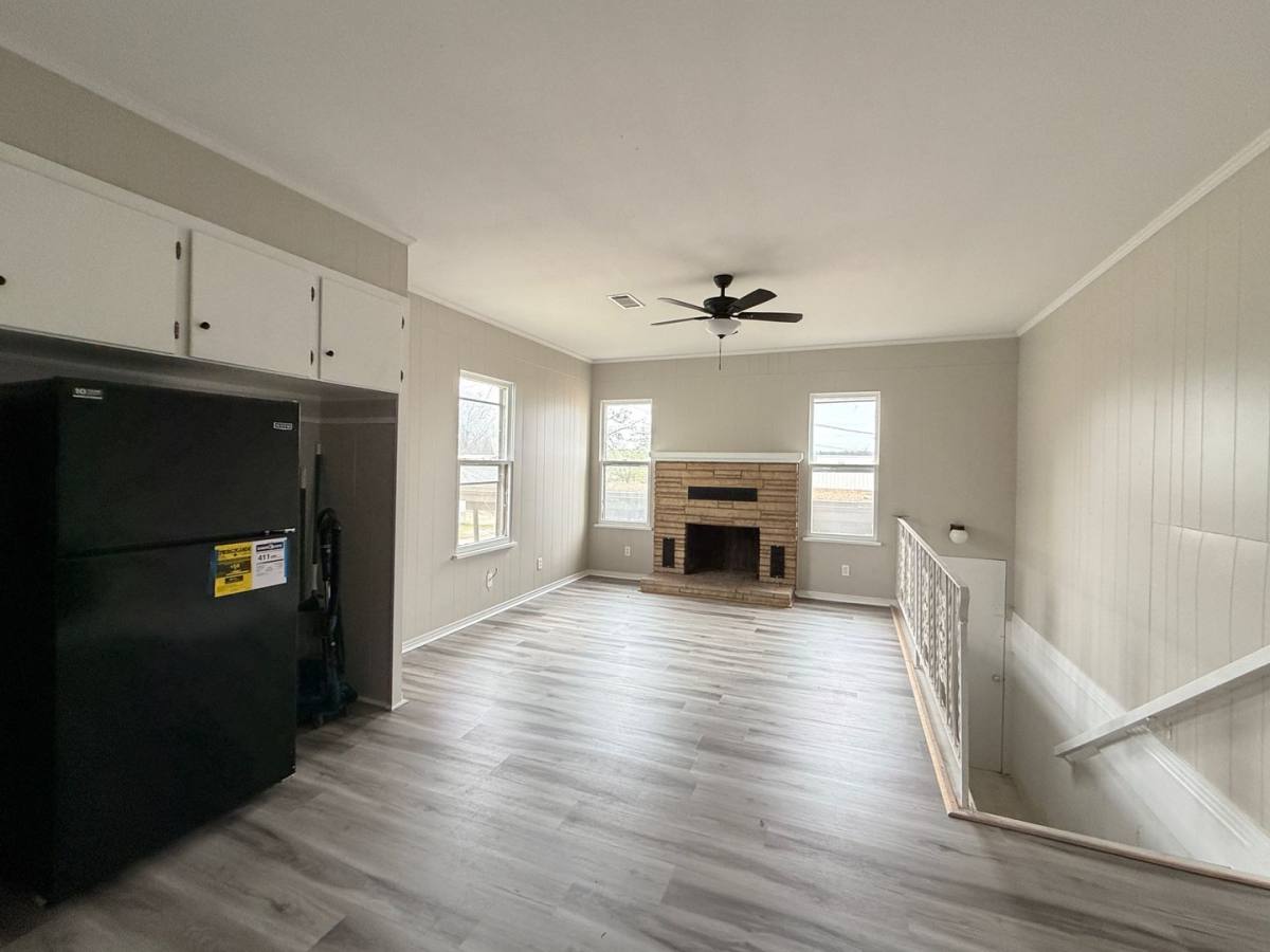 Apartment for rent at 592 Bates St, Batesville, AR 72501