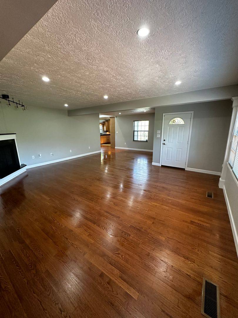 Apartment for rent at 4121 Whistlers Way, Knoxville, TN 37918