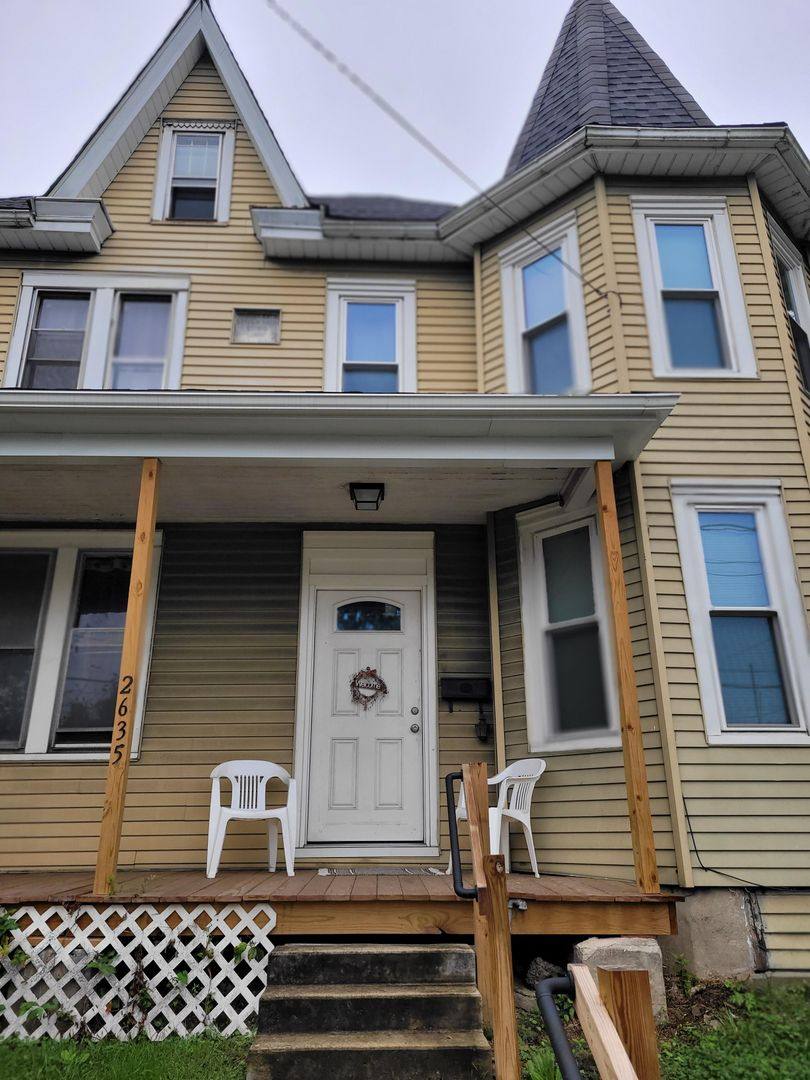 House for rent at 2635 Lititz Pike, Lancaster, PA 17601