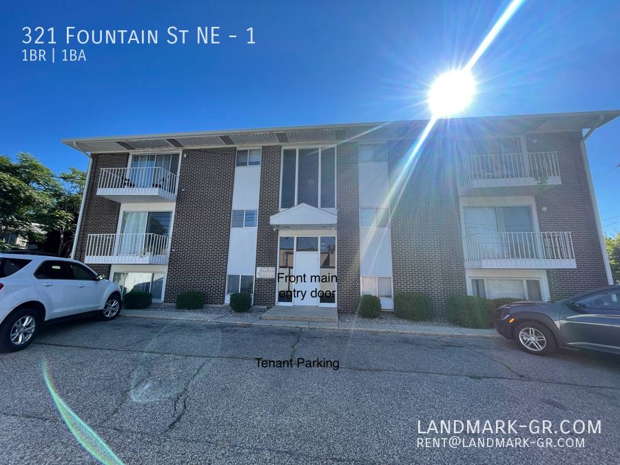 Apartment for rent at 321 Fountain St NE #1, Grand Rapids, MI 49503