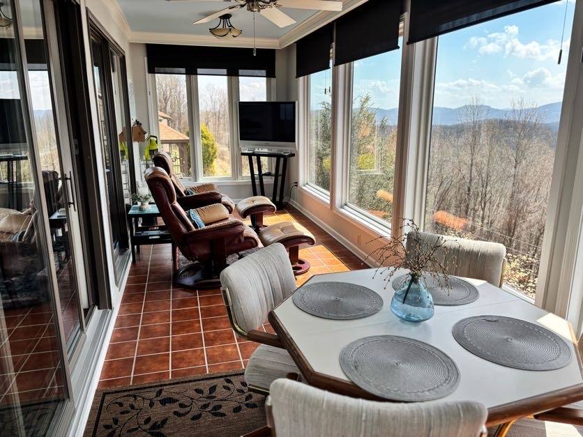 Apartment for rent at 1403 Fleetwood Plaza, Hendersonville, NC 28739