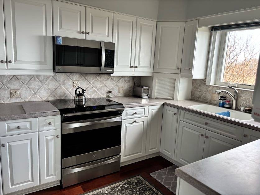 Apartment for rent at 1403 Fleetwood Plaza, Hendersonville, NC 28739