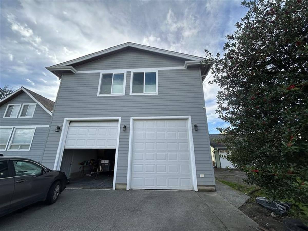 Apartment for rent at 211 Baker St, Everson, WA 98247