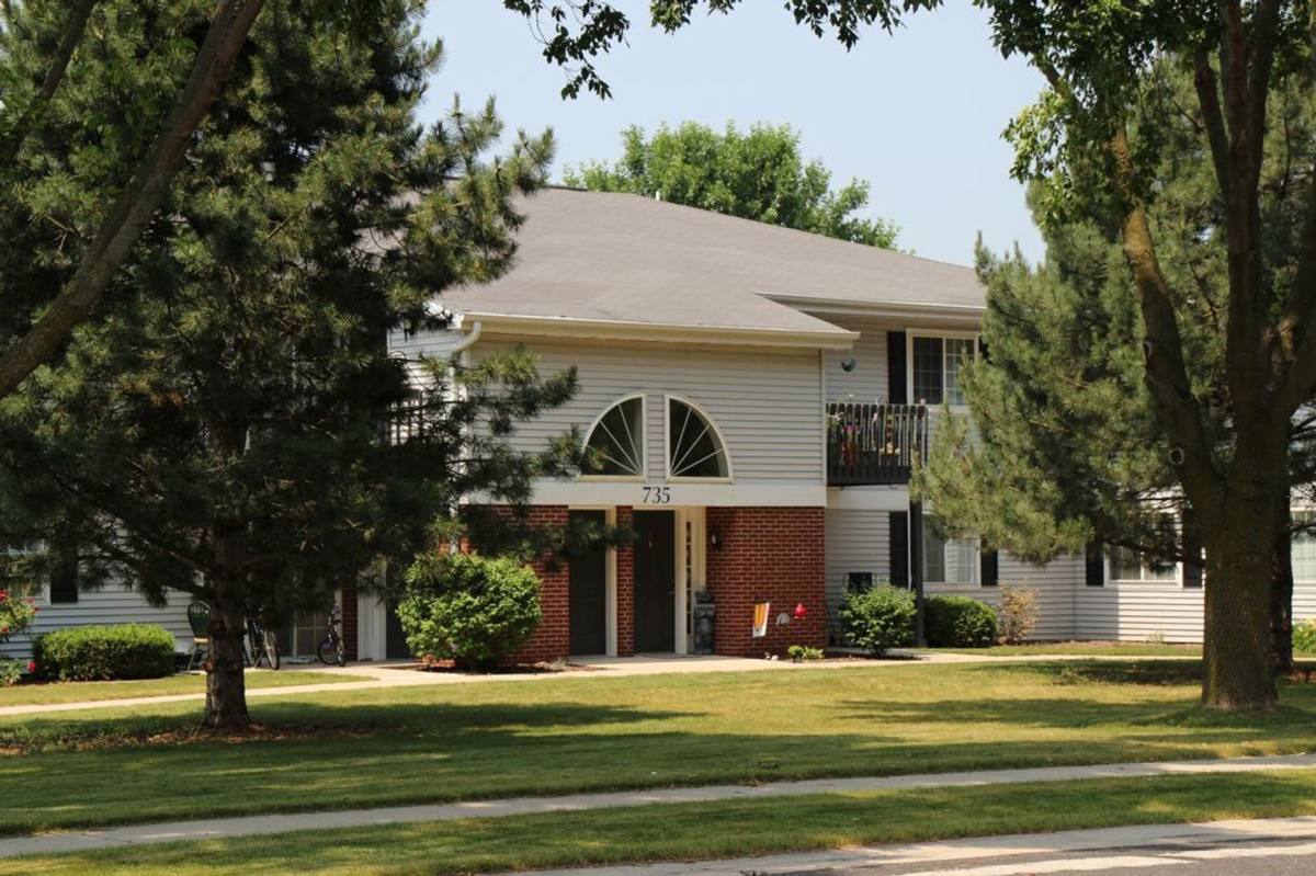 Apartment for rent at 255 W National Ave, Brillion, WI 54110