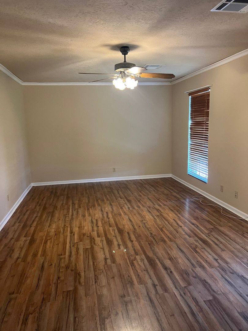 Apartment for rent at 412 Highway, Lake Charles, LA 70611