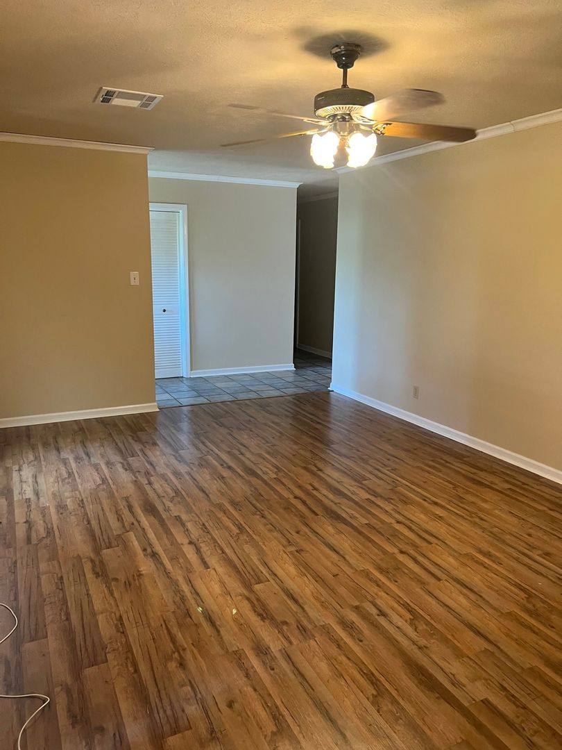 Apartment for rent at 412 Highway, Lake Charles, LA 70611