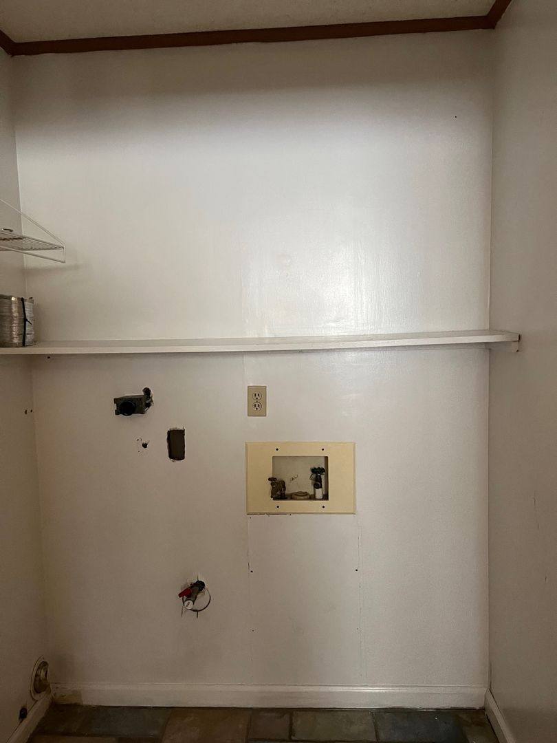 Apartment for rent at 412 Highway, Lake Charles, LA 70611