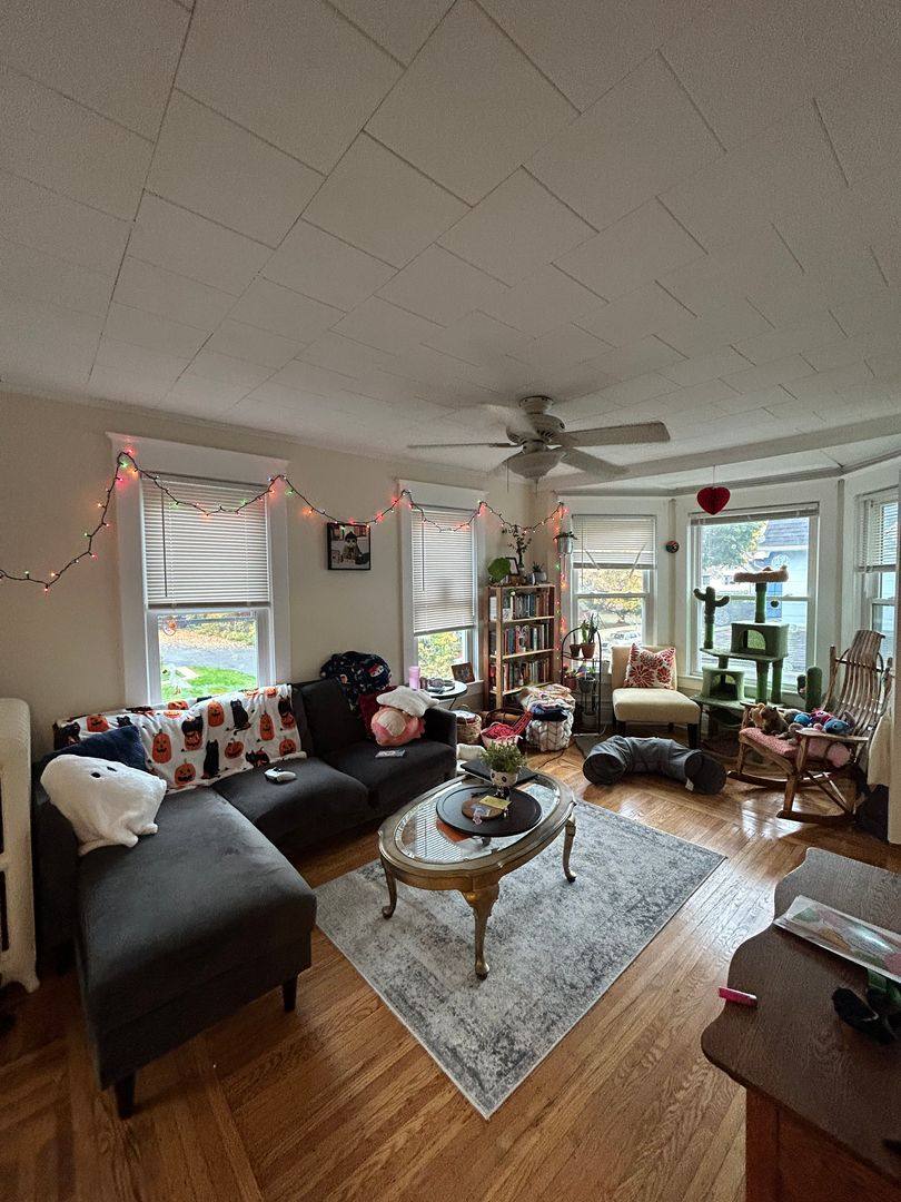 Apartment for rent at 61 Cambridge St, Rochester, NY 14607