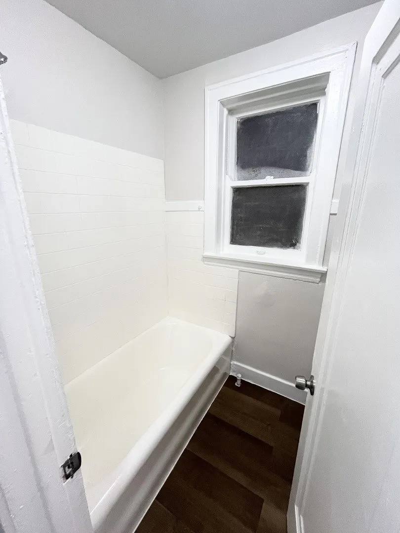 Apartment for rent at 4126 W 24th Place #H3, Chicago, IL 60623