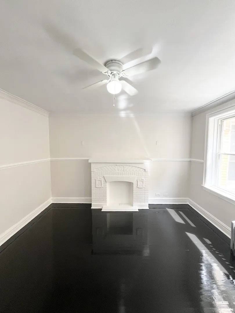 Apartment for rent at 4126 W 24th Place #H3, Chicago, IL 60623