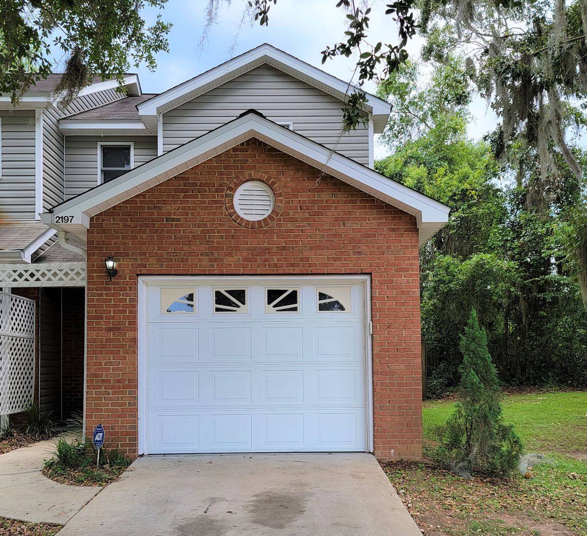 Townhouse for rent at 2197 Delta Way, Tallahassee, FL 32303