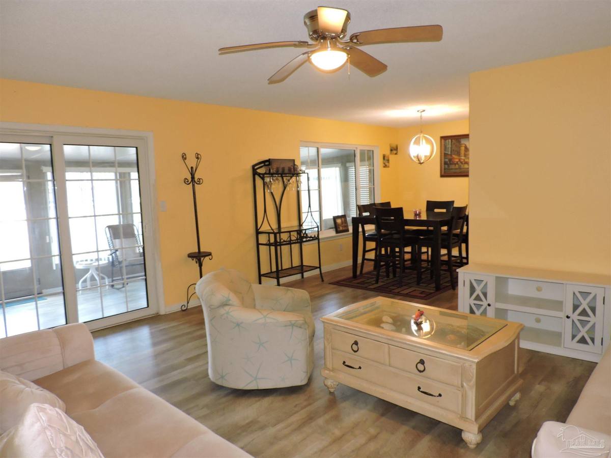 Apartment for rent at 12134 Longwood Dr, Pensacola, FL 32507