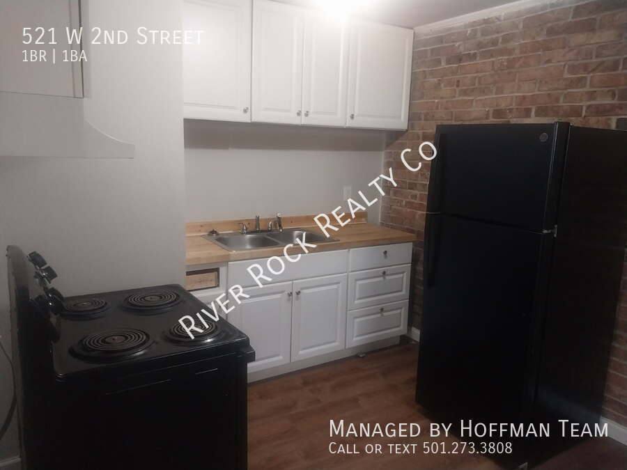 Apartment for rent at 521 W 2nd St, Pine Bluff, AR 71601