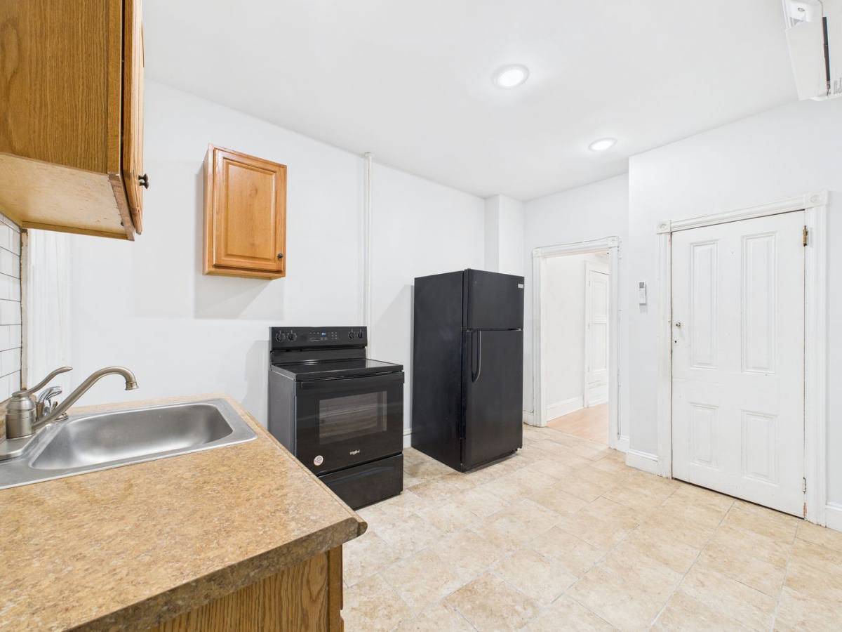 Apartment for rent at 2914 W Girard Ave, Philadelphia, PA 19130