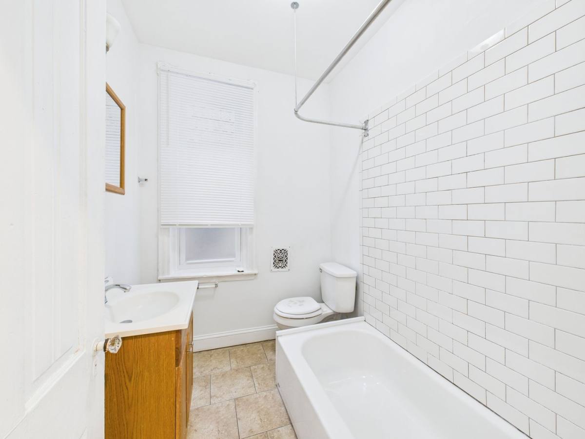 Apartment for rent at 2914 W Girard Ave, Philadelphia, PA 19130