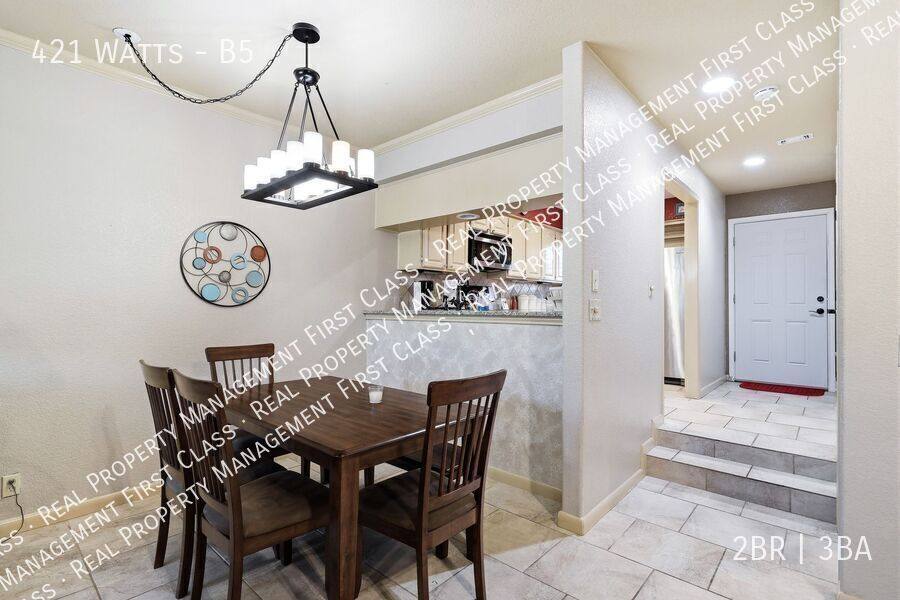 Condo for rent at 421 Watts Lane #B5, Canyon Lake, TX 78133