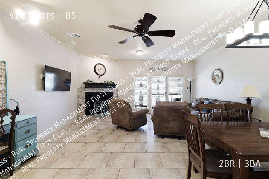Condo for rent at 421 Watts Lane #B5, Canyon Lake, TX 78133