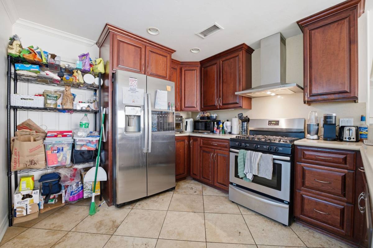 House for rent at 6250 Dorothy Dr, San Diego, CA 92115