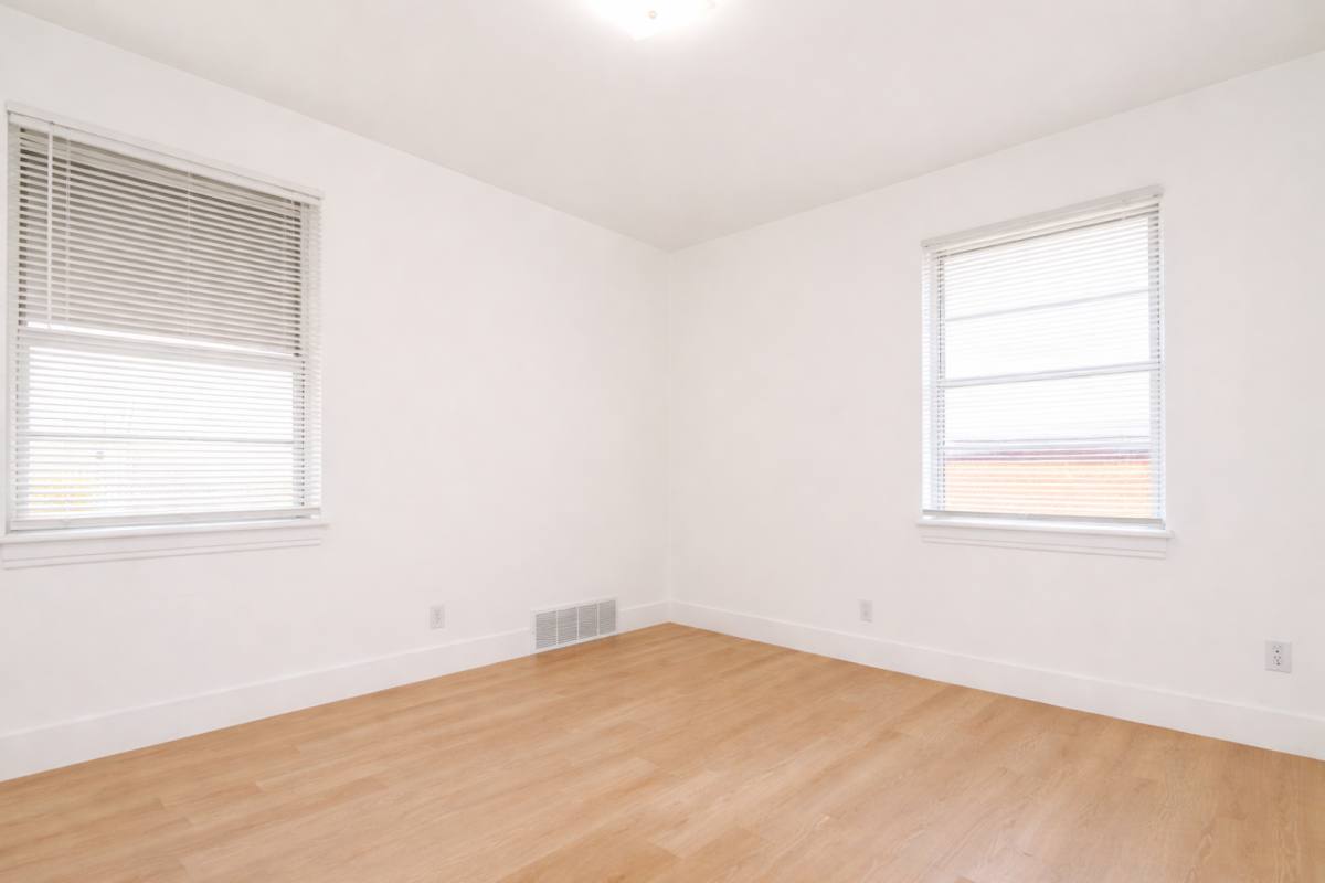Apartment for rent at 4406 S Second St, Louisville, KY 40214