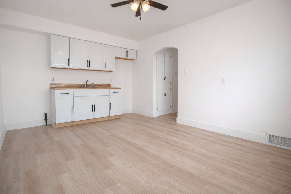 Apartment for rent at 4406 S Second St, Louisville, KY 40214
