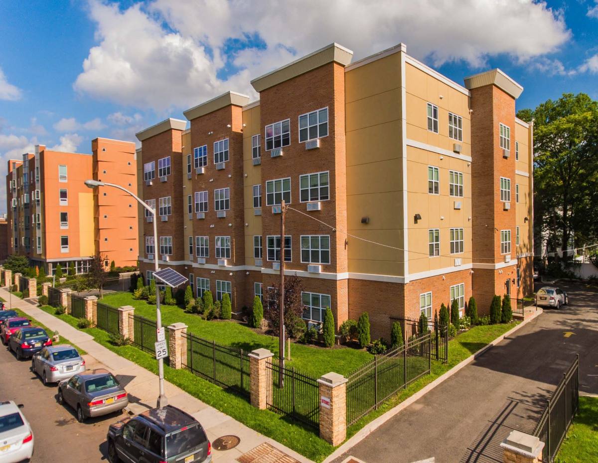Apartment for rent at 120 Halsted St, East Orange, NJ 07018
