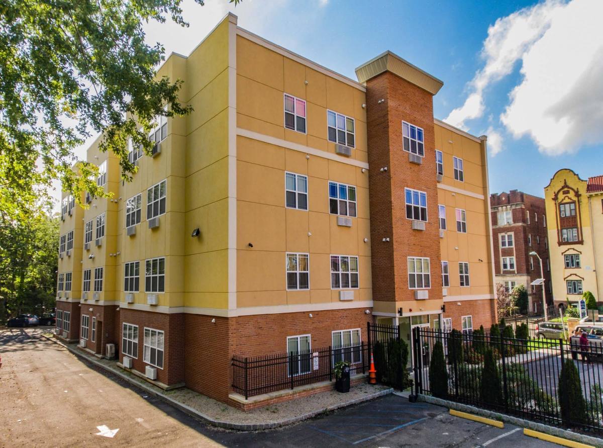 Apartment for rent at 120 Halsted St, East Orange, NJ 07018