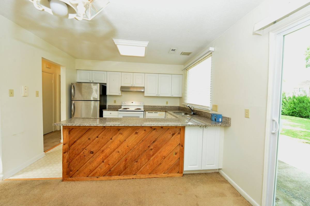 House for rent at 1548 Beachview Dr, Virginia Beach, VA 23464