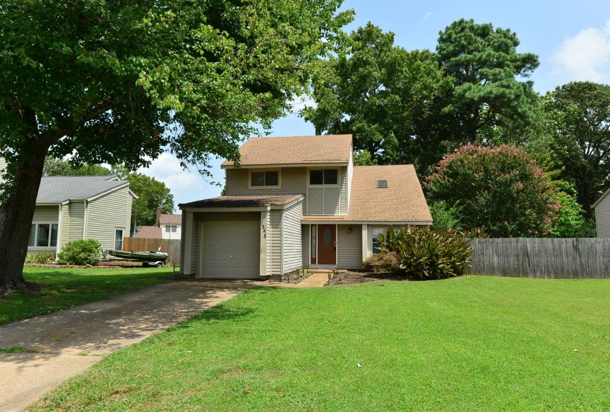 House for rent at 1548 Beachview Dr, Virginia Beach, VA 23464