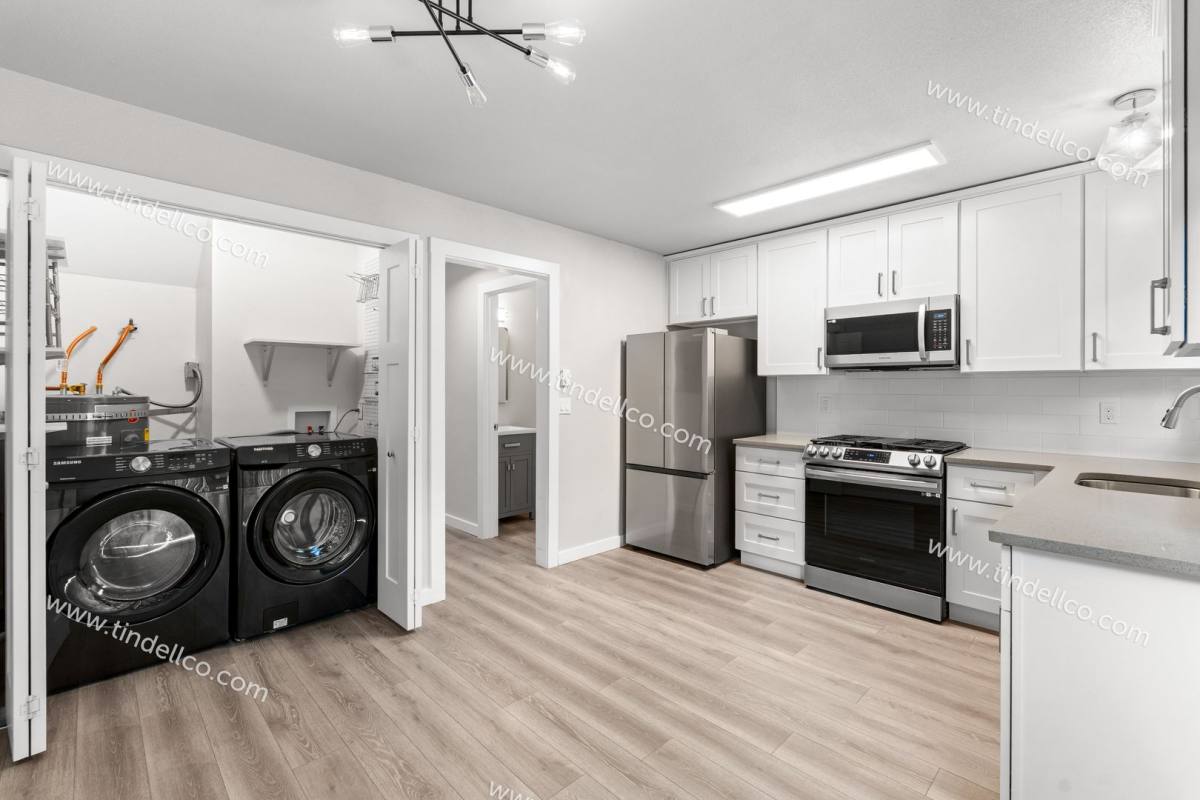 Apartment for rent at 8019 SW 35th Ave, Portland, OR 97219