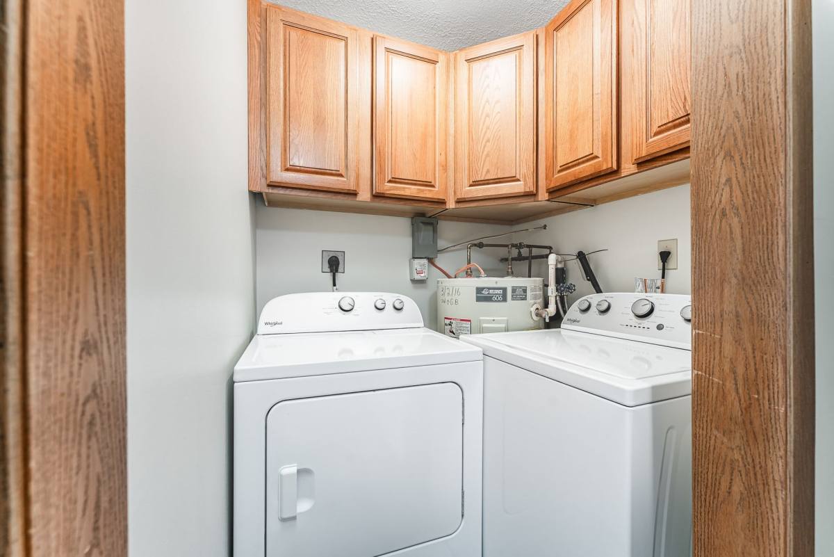 Apartment for rent at 803 Alpine St, Morgantown, WV 26505