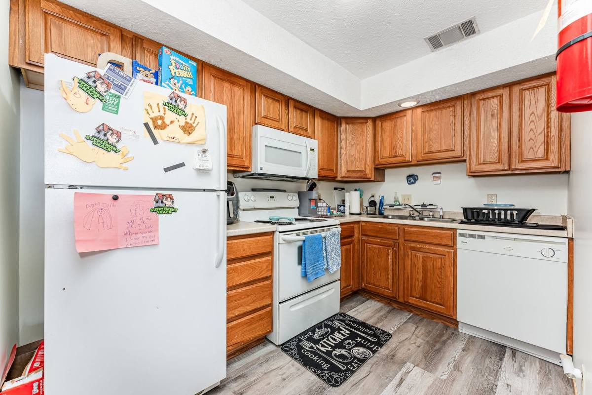 Apartment for rent at 803 Alpine St, Morgantown, WV 26505
