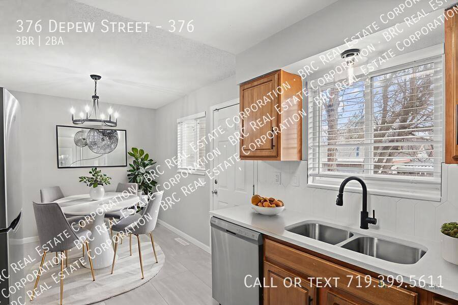 Townhouse for rent at 376 Depew St #376, Denver, CO 80226