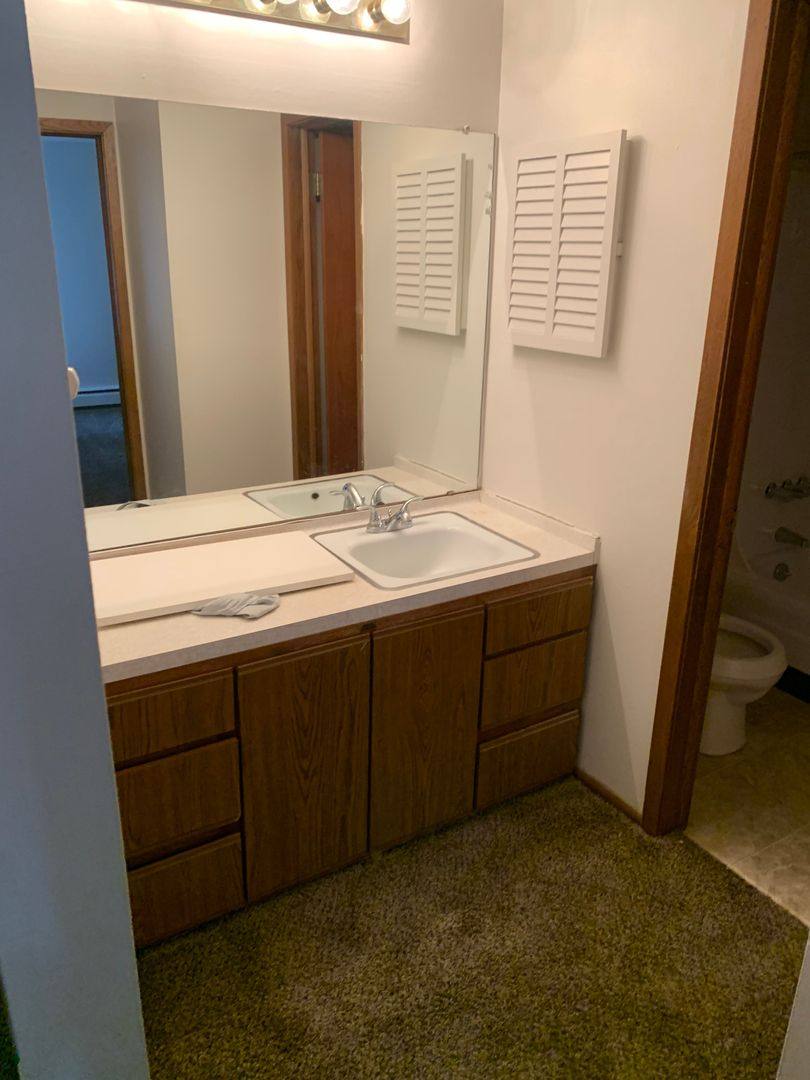 Apartment for rent at 9100-9120 W Lisbon Ave, Milwaukee, WI 53222