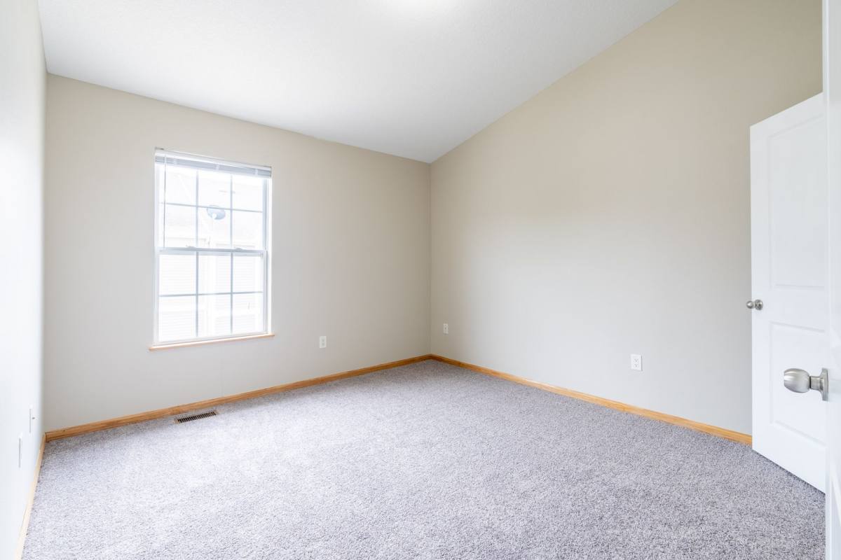 Townhouse for rent at 6358 Scarlet Leaf Lane, Pleasant Hill, IA 50327