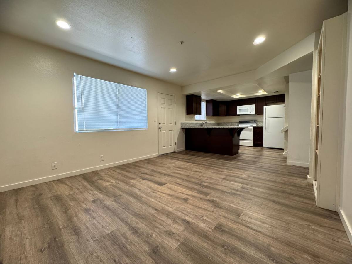 Apartment for rent at 647 W 2nd Ave, Chico, CA 95926