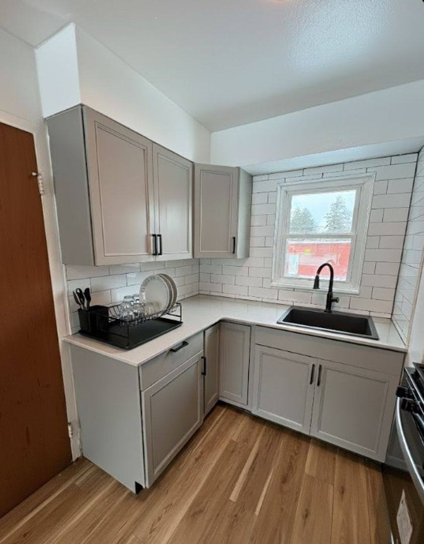 Apartment for rent at 200 - 206 Parkview Blvd, Waterloo, IA 50702