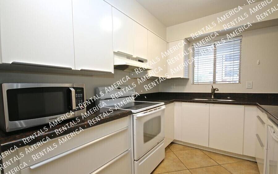 Condo for rent at 1014 E Spence Ave #108, Tempe, AZ 85281
