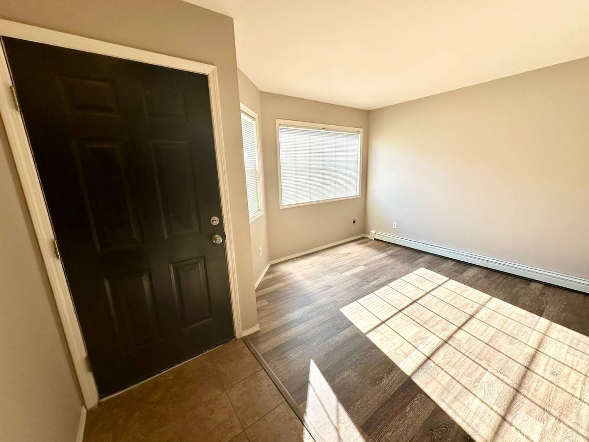 Townhouse for rent at 209 E 18th Ave, Ellensburg, WA 98926