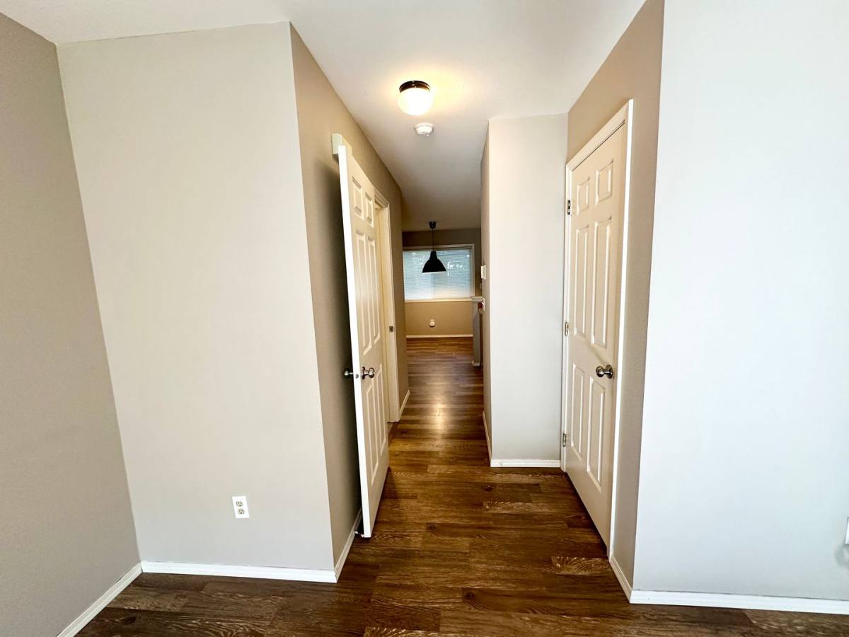 Townhouse for rent at 209 E 18th Ave, Ellensburg, WA 98926
