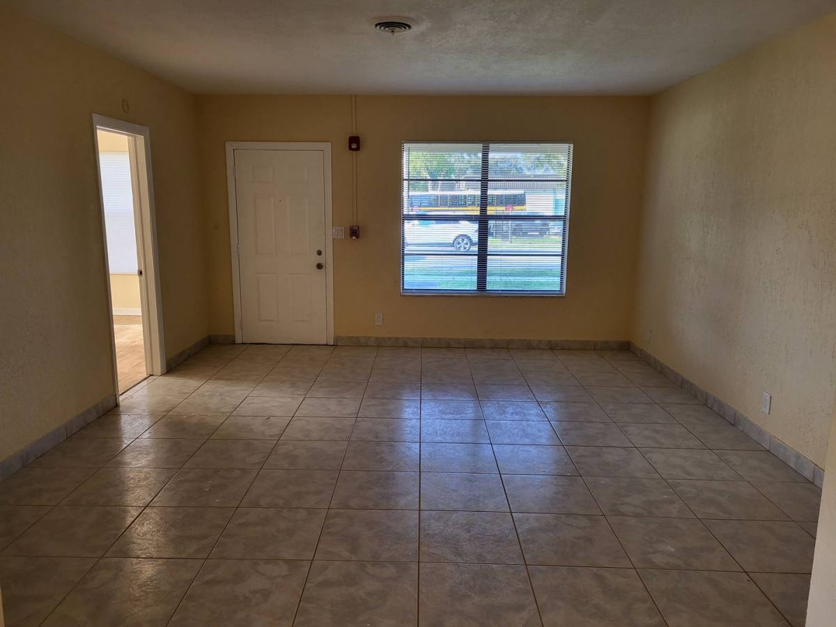 House for rent at 401 SW 10th St, Delray Beach, FL 33444