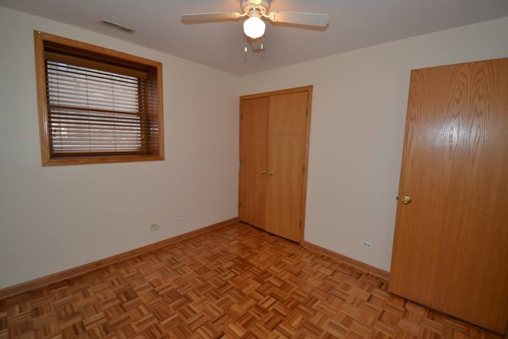 Apartment for rent at 4043 N Sheridan Rd #G, Chicago, IL 60613