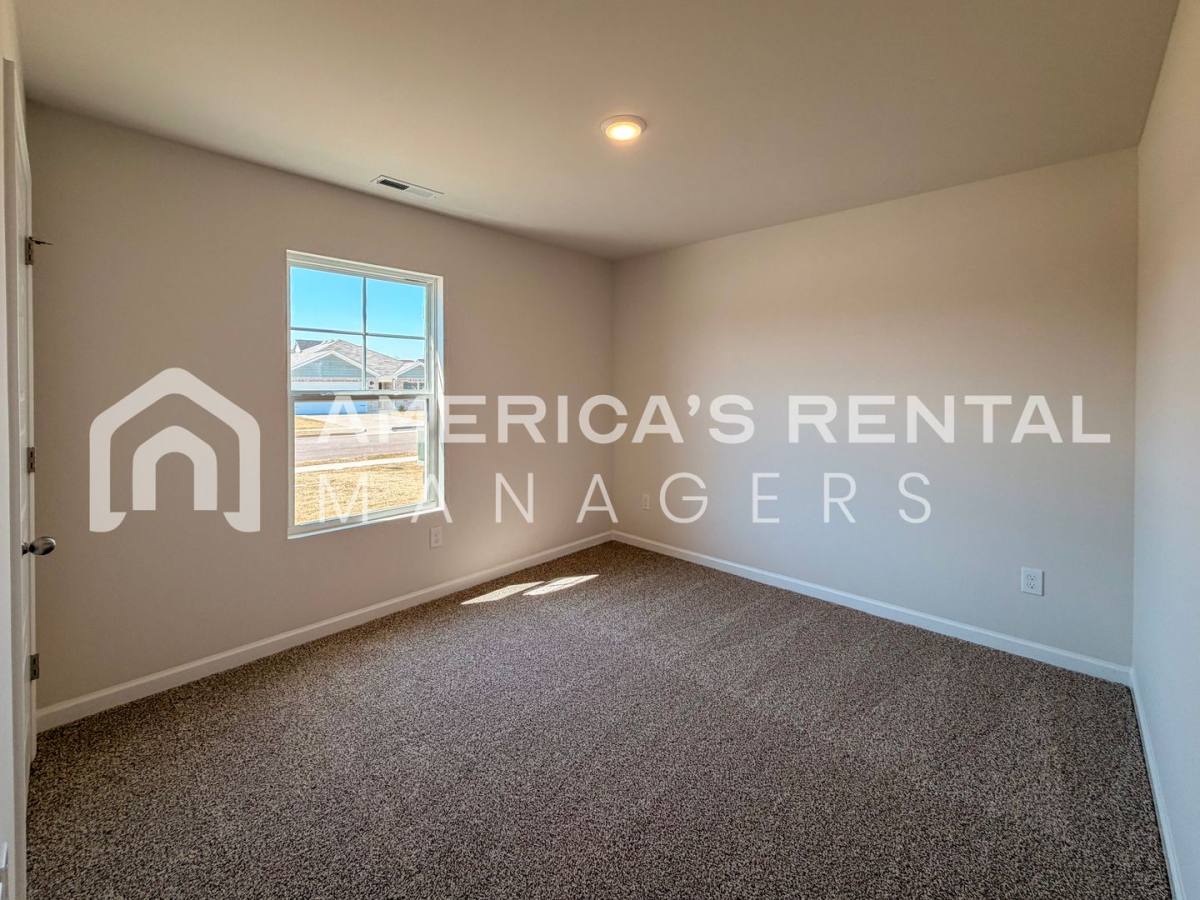 House for rent at 113 Jonboy Ave, New Hope, AL 35760