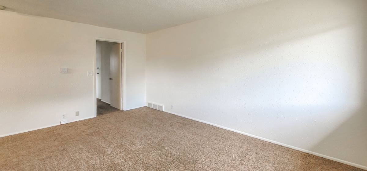 Apartment for rent at 355 E Pages Lane, Centerville, UT 84014
